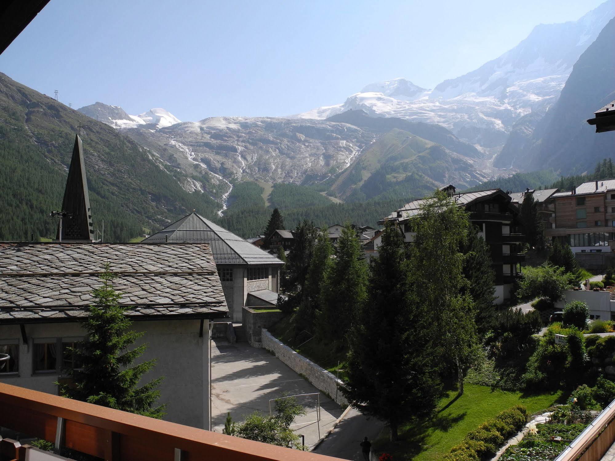 Chalet Alpenruh Saas-Fee Exterior photo